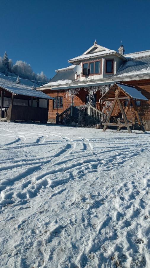Gutsulska Oselya Villa Krivopol'ye Exterior foto