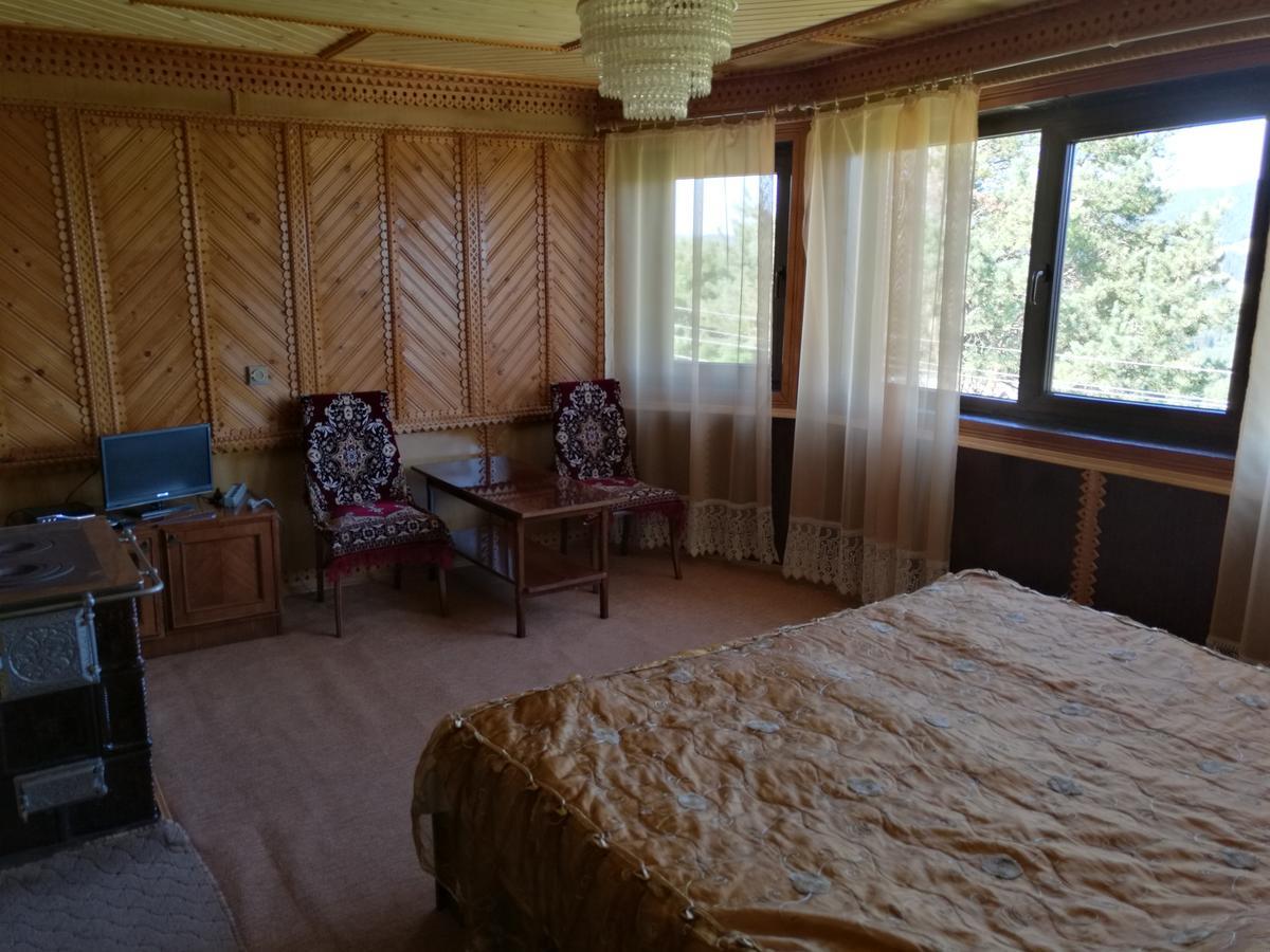 Gutsulska Oselya Villa Krivopol'ye Exterior foto