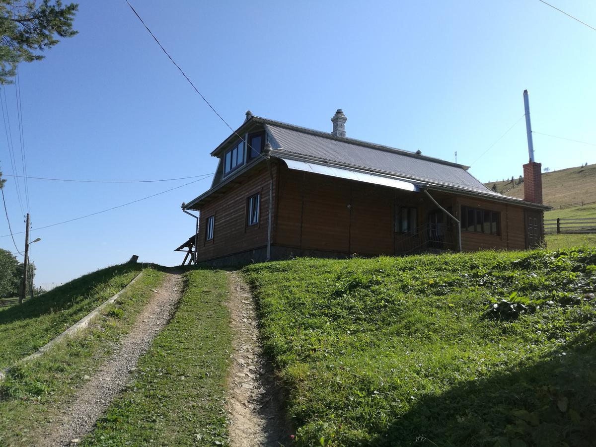 Gutsulska Oselya Villa Krivopol'ye Exterior foto